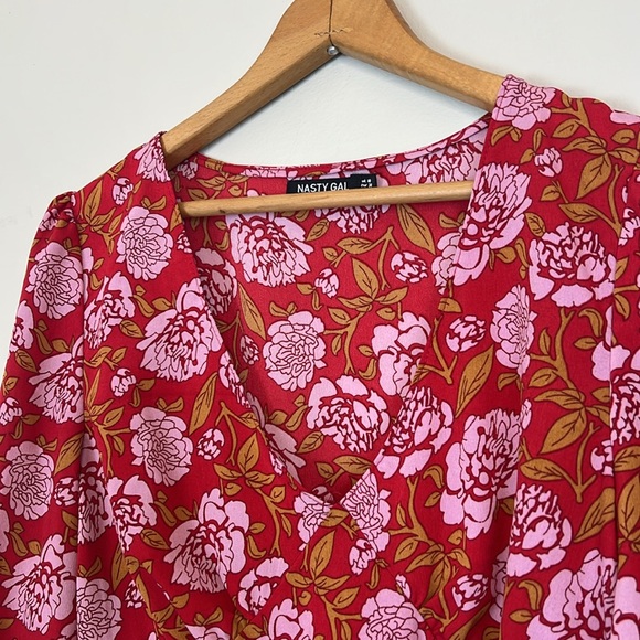 Nasty Gal floral mini women’s size 6 mini dress - Picture 3 of 9